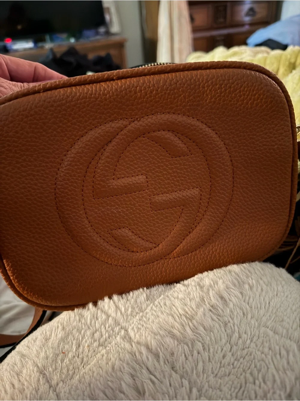 Gucci SoHo Disco Pebbled Leather Crossbody Bag